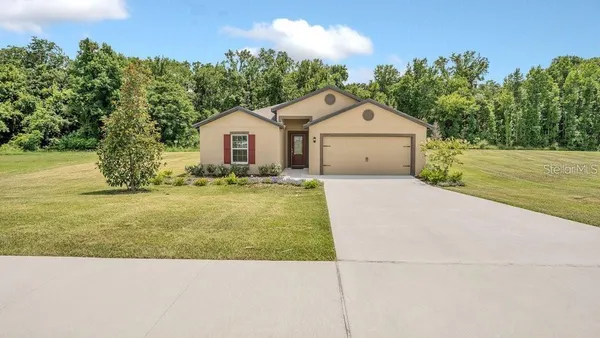$2,400 | 12958 Del Lago Drive, Astatula, FL 34705