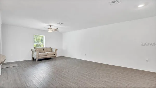 $2,400 | 12958 Del Lago Drive, Astatula, FL 34705