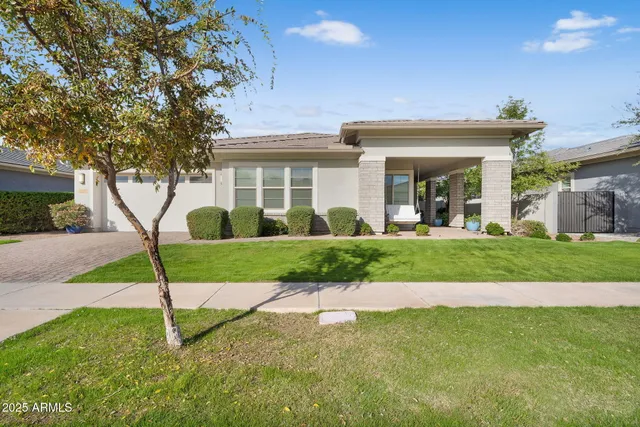 a view of backyard with green space