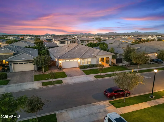 $1,175,000 | 3648 East Arabian Drive, Gilbert, AZ 85296
