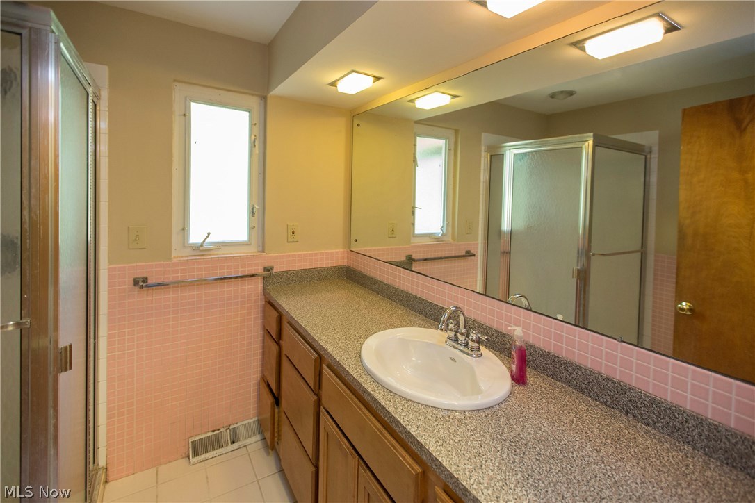 7864 Brecksville Road Brecksville, OH 44141 - Photo 19 of 35
