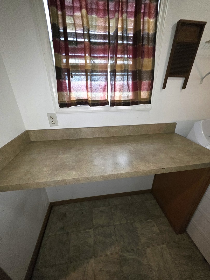 201 3rd Street Clay City, IL 62824 - Photo 44 of 92