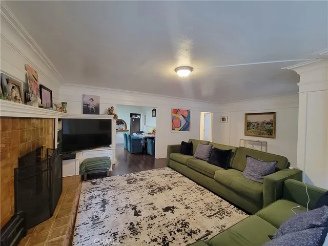 $2,998,000 | 1434 North Genesee Avenue, Los Angeles, CA 90046