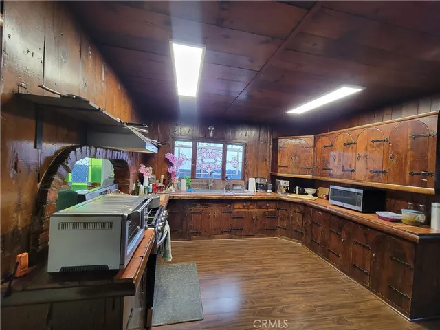 $2,998,000 | 1434 North Genesee Avenue, Los Angeles, CA 90046