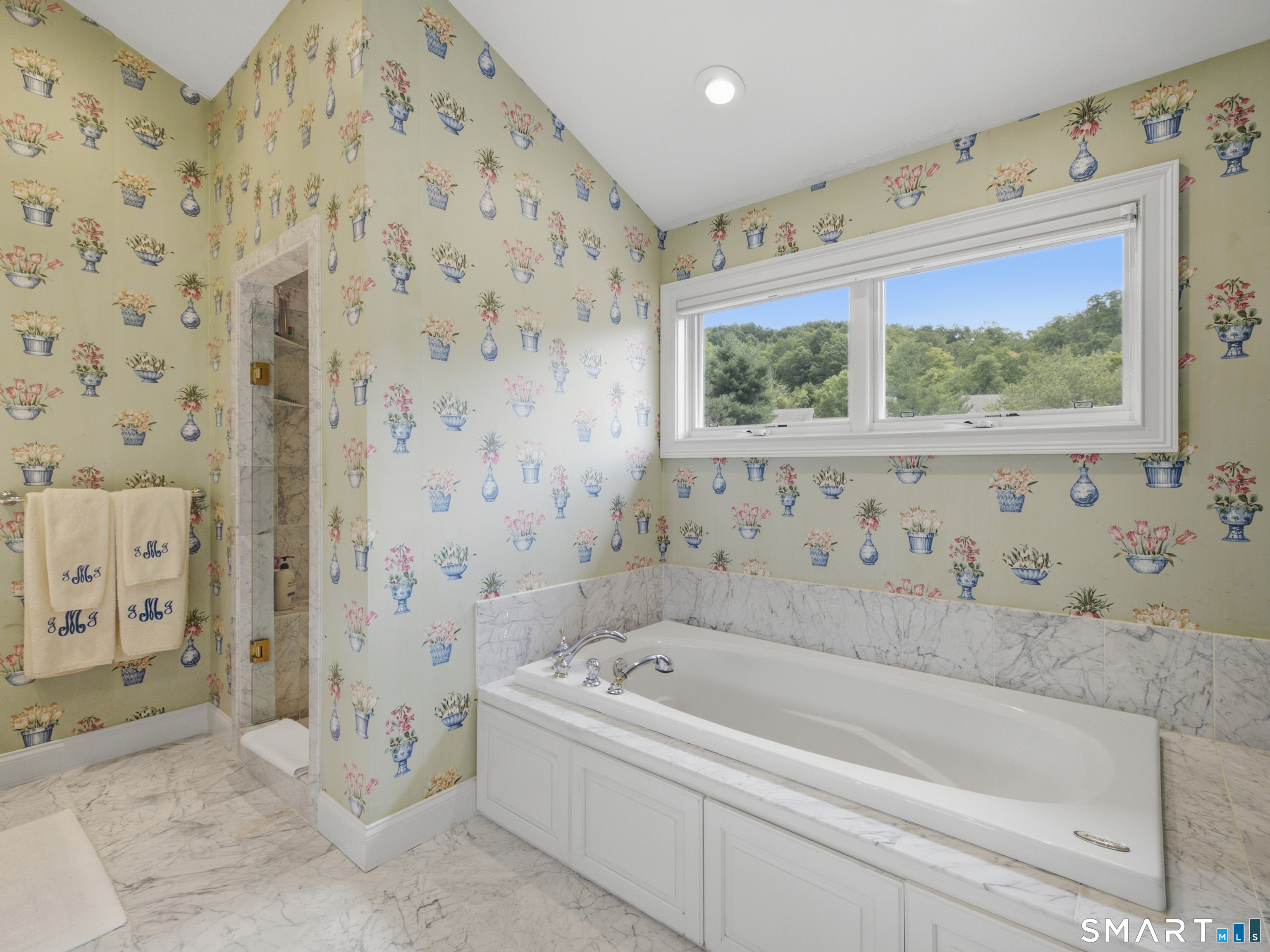 2 Shirecrest, Unit 2 Avon, CT 06001 - Photo 20 of 39