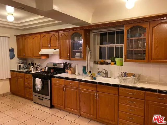 $4,200 | 4026 Ingraham Street, Los Angeles, CA 90005