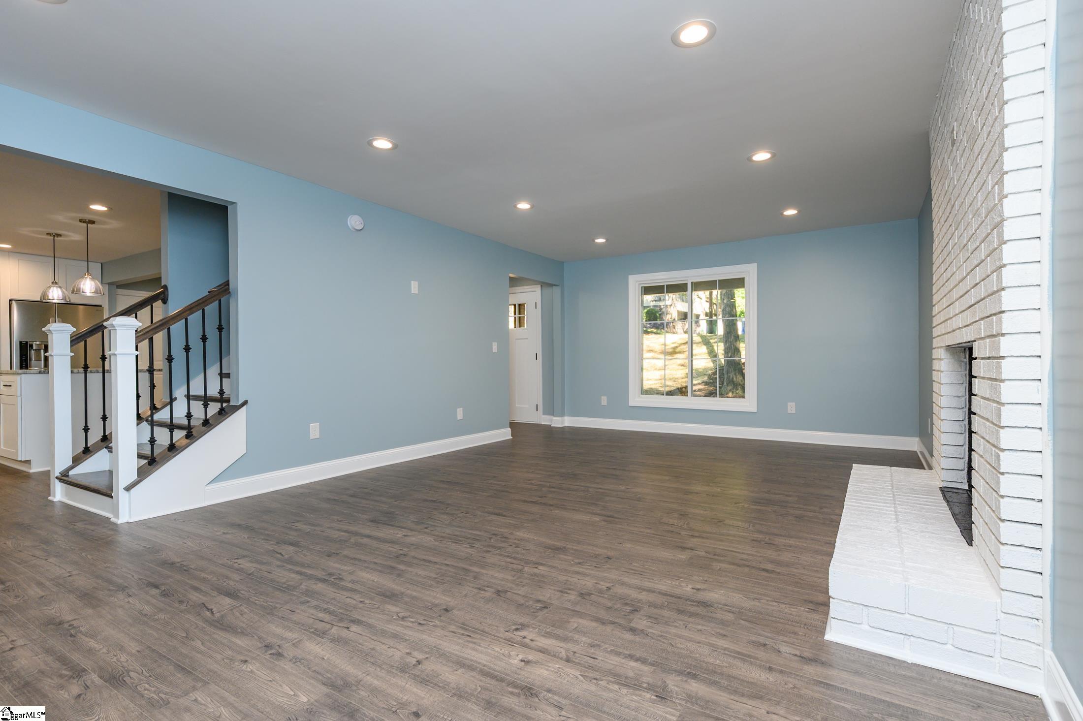 113 Wood Creek Road Mauldin, SC 29662 - Photo 8 of 33 Gallery Image 8