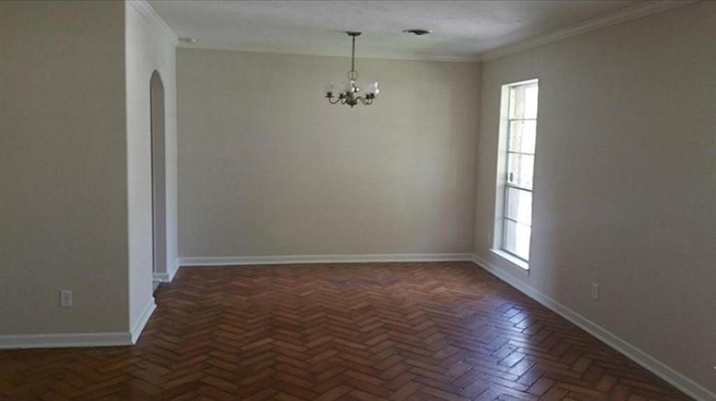 8835 Valley View Lane Houston, TX 77074 - Photo 2 of 6