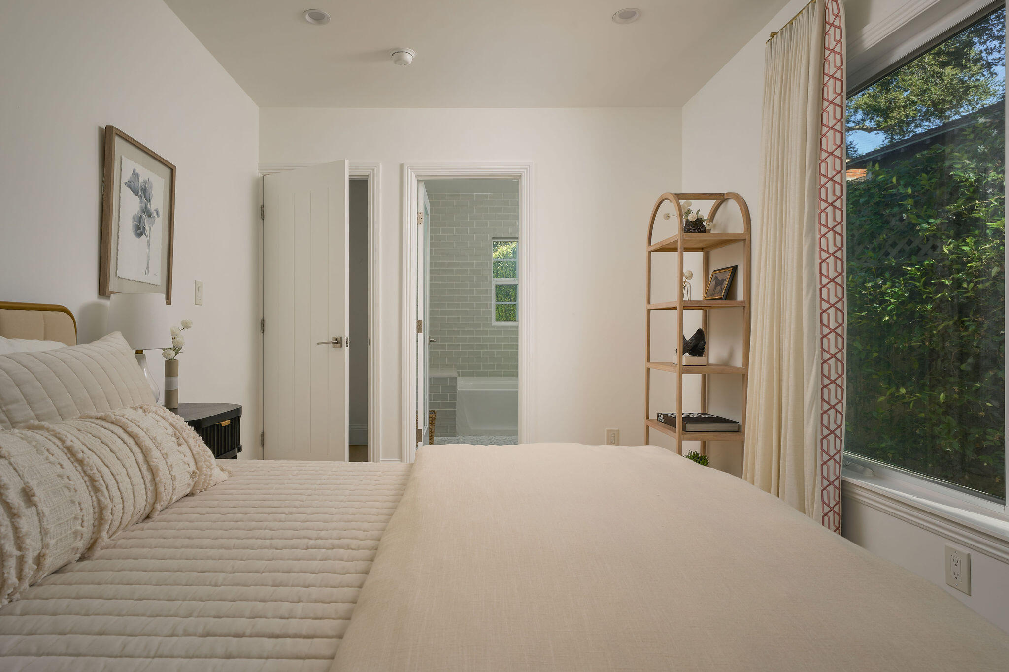 627 Romero Canyon Road Montecito, CA 93108 - Photo 32 of 44 Bedroom 3