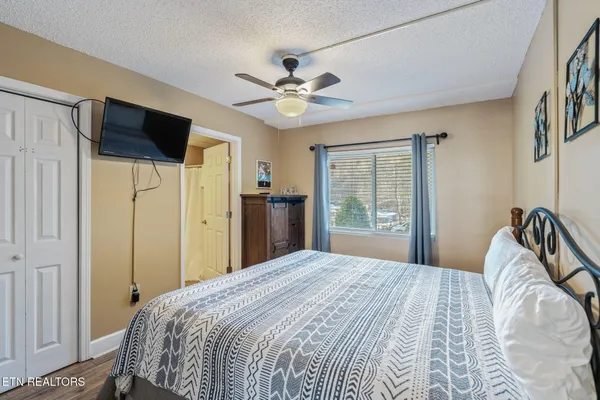 $309,900 | 102 Baskins Creek Bypass, Unit 107, Gatlinburg, TN 37738