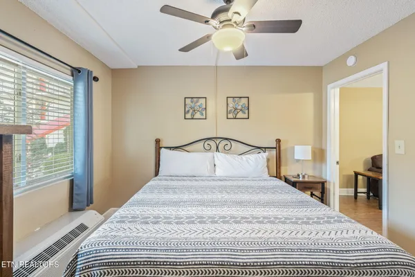 $309,900 | 102 Baskins Creek Bypass, Unit 107, Gatlinburg, TN 37738