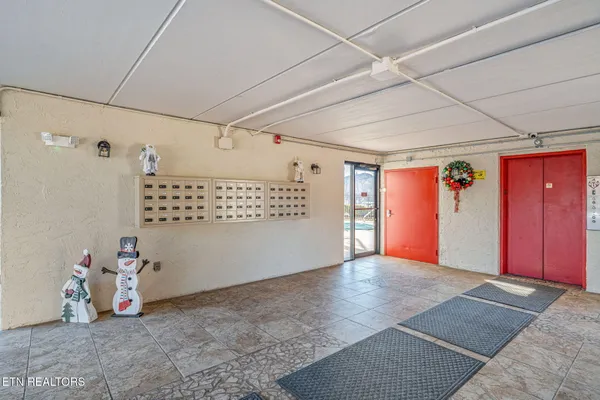 $309,900 | 102 Baskins Creek Bypass, Unit 107, Gatlinburg, TN 37738