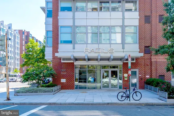$450,000 | 1300 N Street Northwest, Unit 214, Washington, DC 20005
