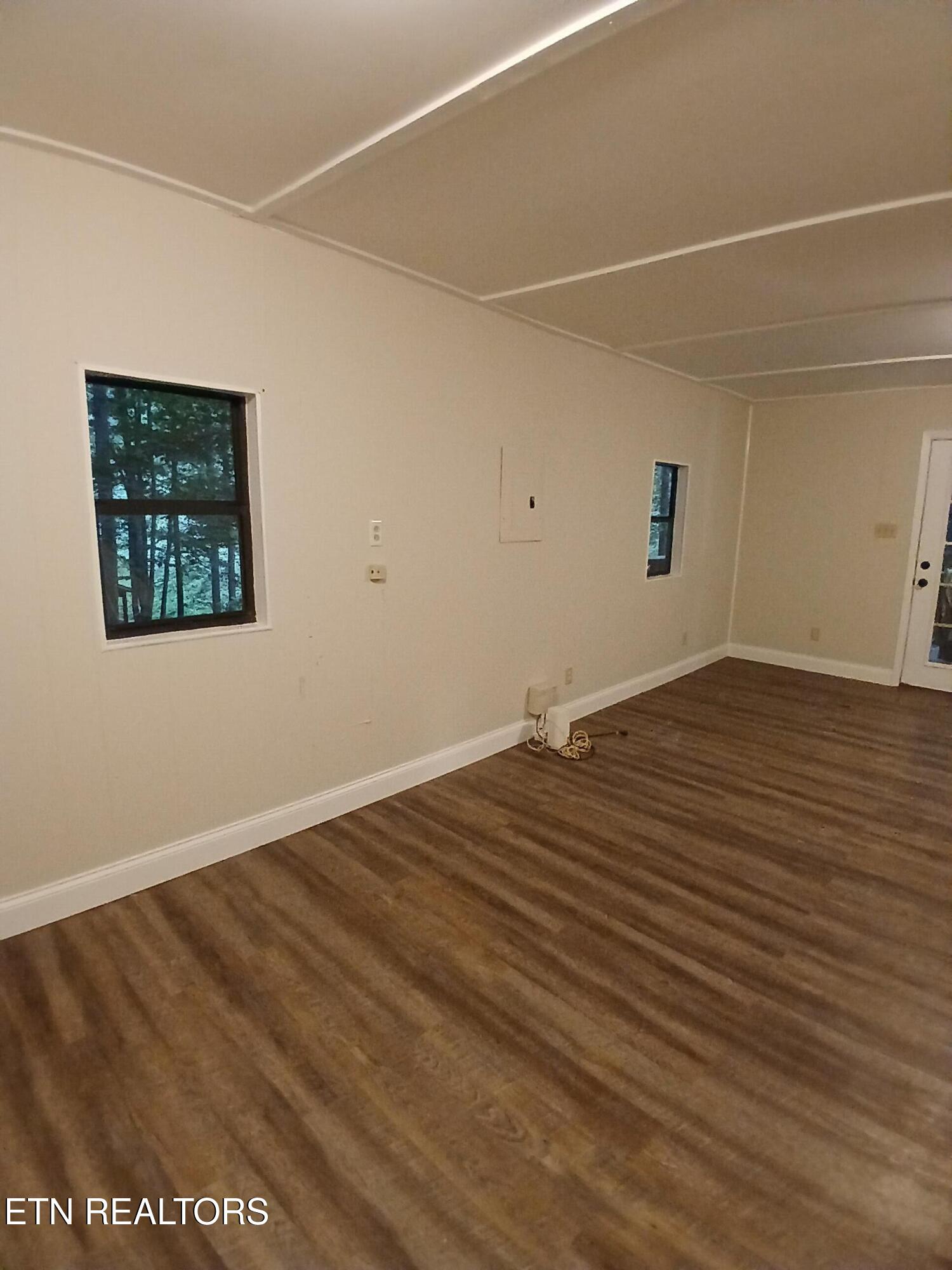 469 Brownlo Road Sneedville, TN 37869 - Photo 11 of 58 20260522_201506