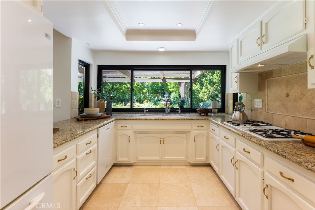11717 Monte Leon Way Porter Ranch, CA 91326 - Photo 28 of 43 Gallery Image 28