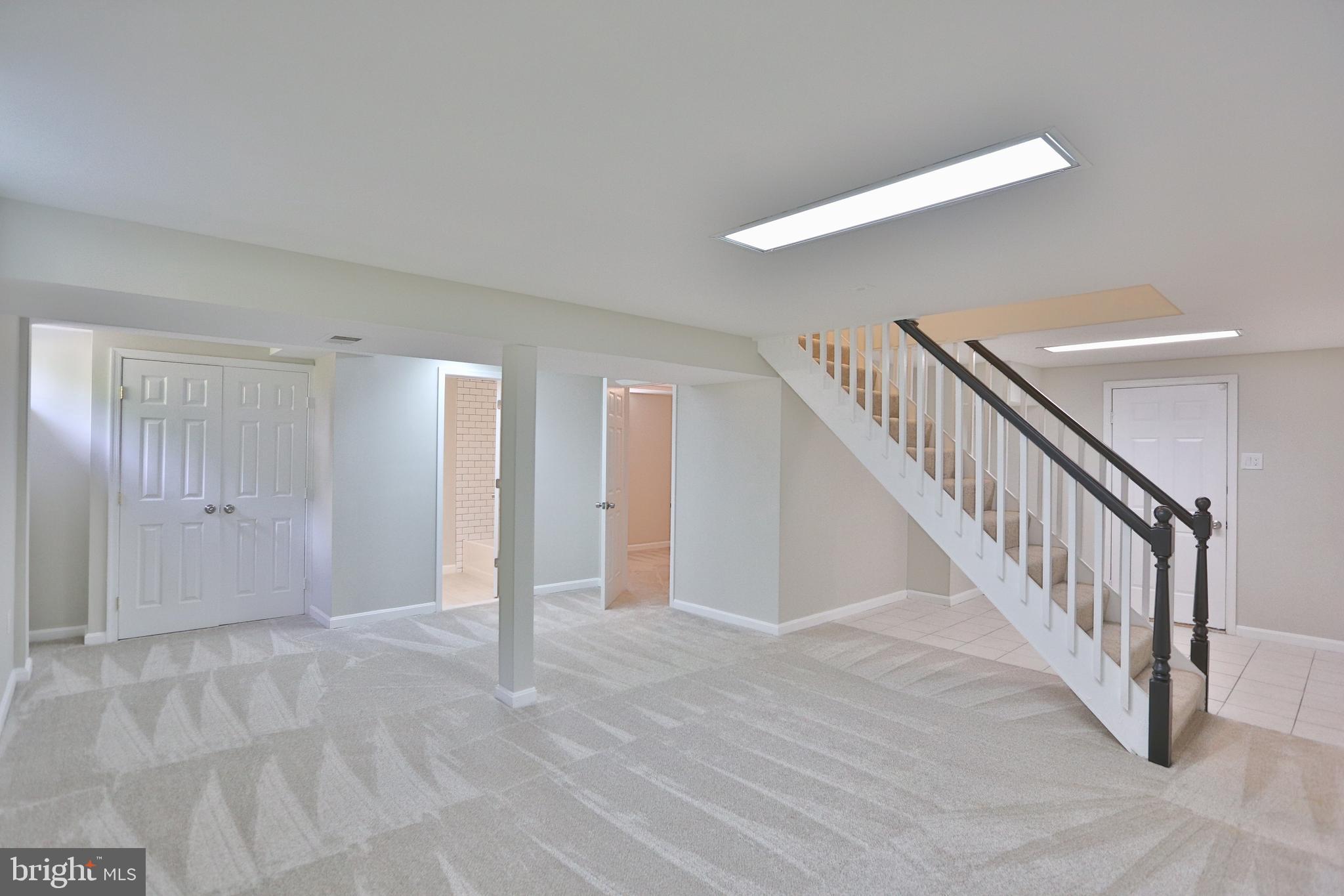 7832 Roundabout Way Springfield, VA 22153 - Photo 39 of 47