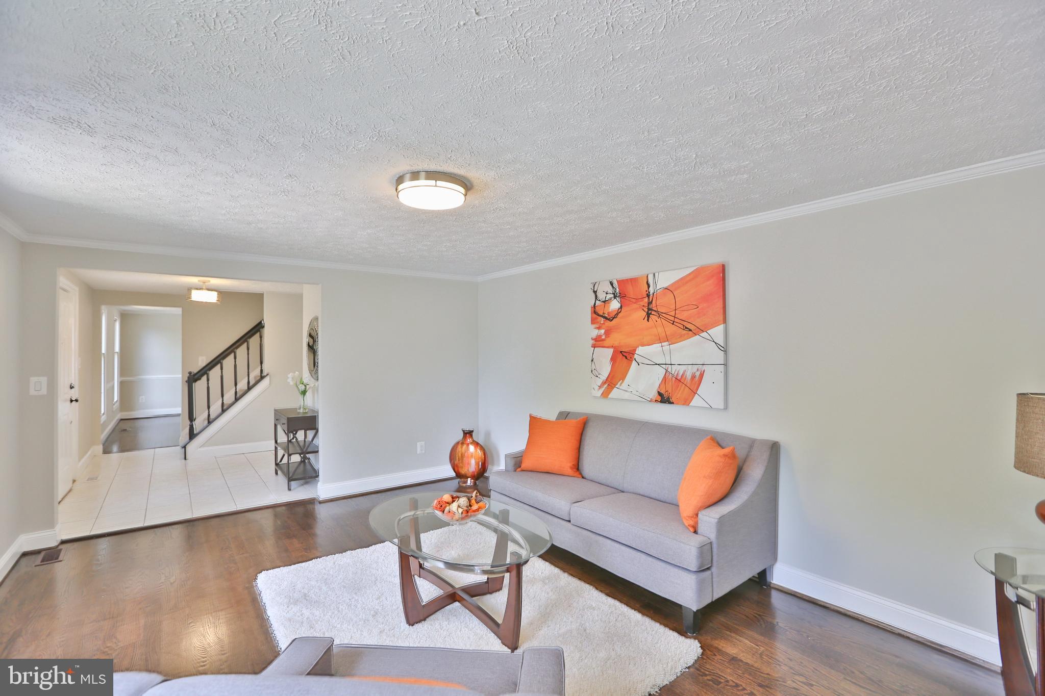 7832 Roundabout Way Springfield, VA 22153 - Photo 8 of 47