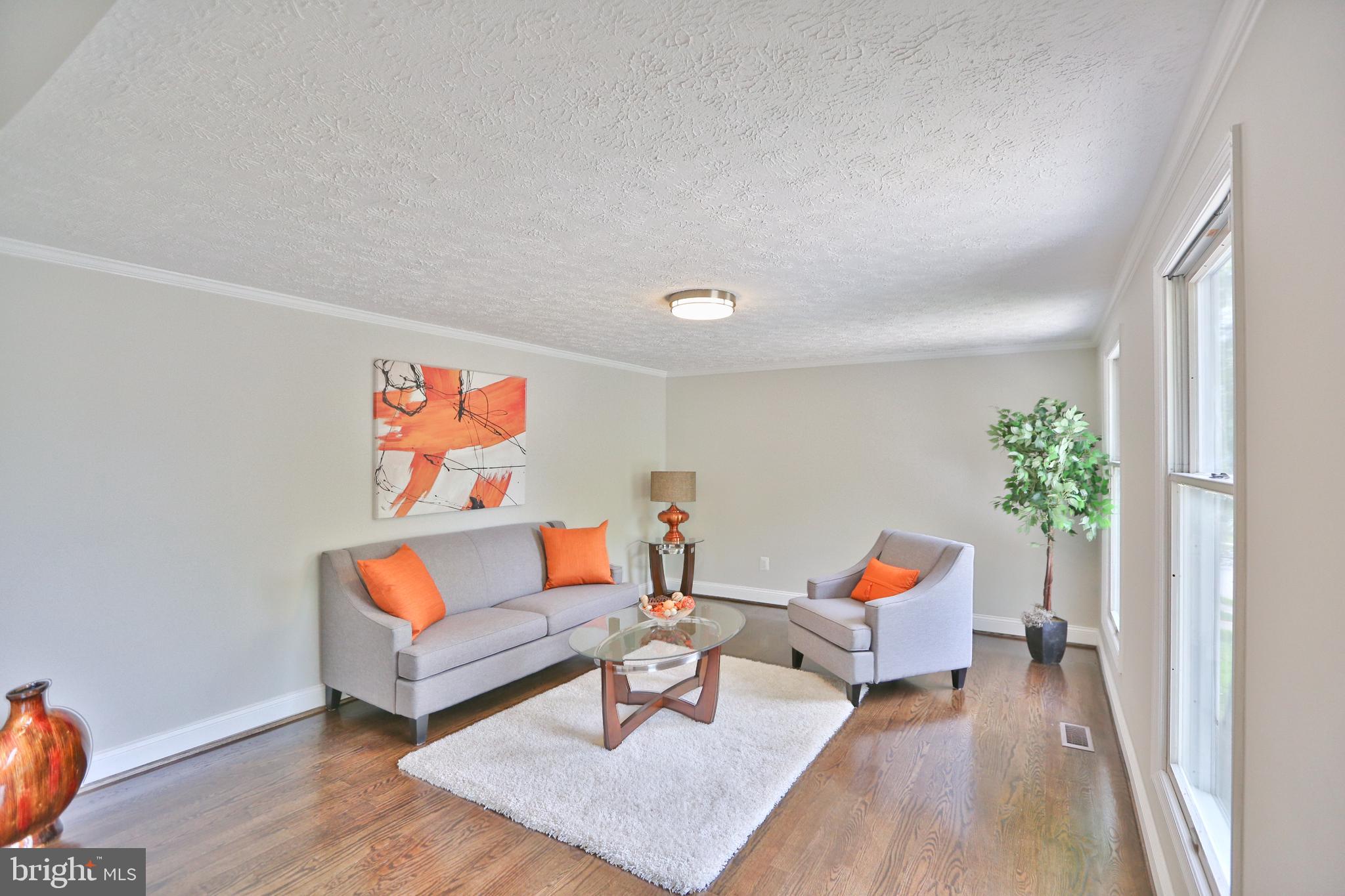 7832 Roundabout Way Springfield, VA 22153 - Photo 10 of 47