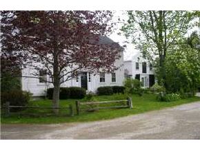 54 Raymond Road Nottingham, NH 03290 - Photo 2 of 9