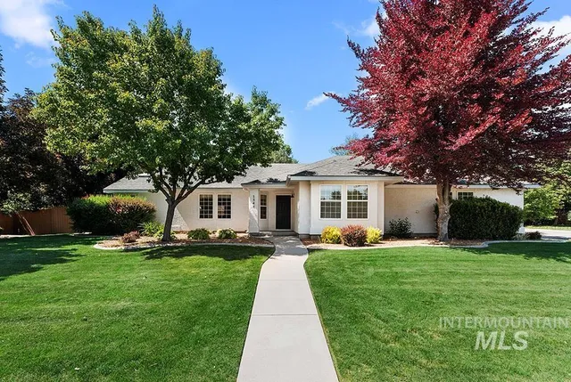 $519,900 | 1545 North Ellington Way, Eagle, ID 83616