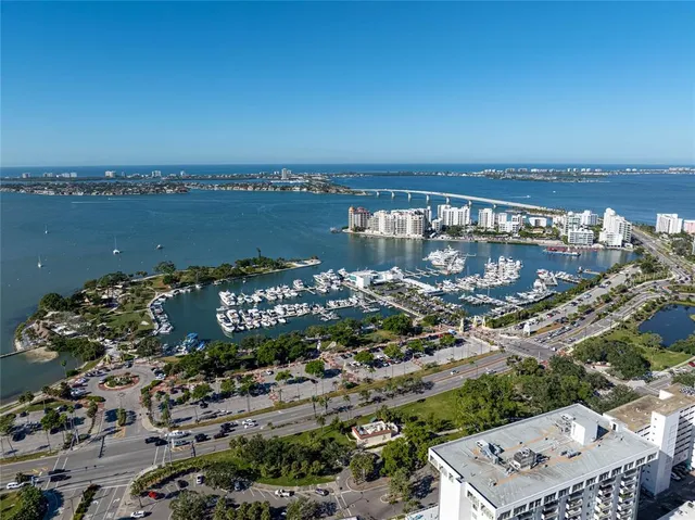$895,000 | 1771 Ringling Boulevard, Unit 704, Sarasota, FL 34236