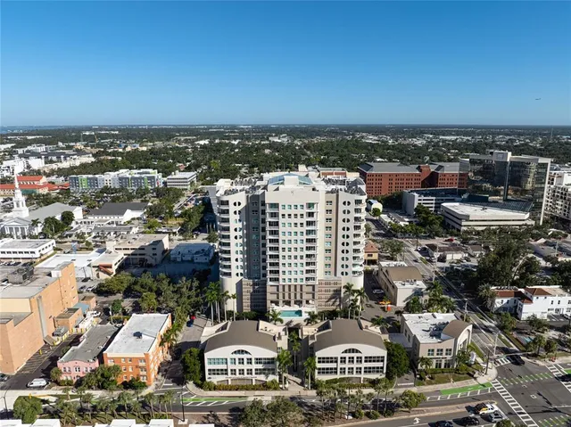 $895,000 | 1771 Ringling Boulevard, Unit 704, Sarasota, FL 34236