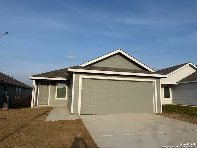 $1,395 | 256 Ottawa Way, New Braunfels, TX 78130