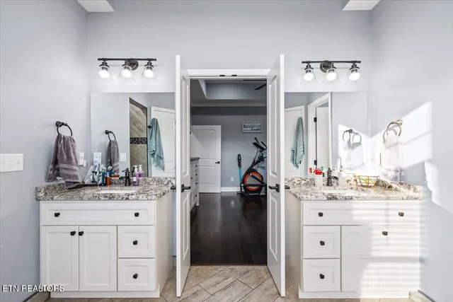 $1,150,000 | 1126 Cross Valley Road, La Follette, TN 37766