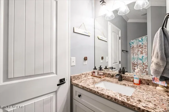 $1,150,000 | 1126 Cross Valley Road, La Follette, TN 37766