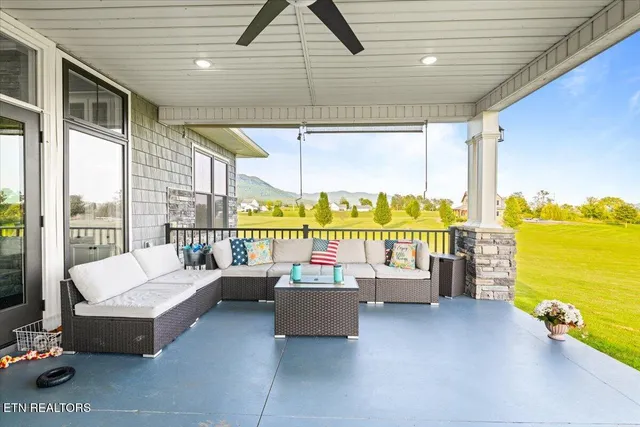 $1,150,000 | 1126 Cross Valley Road, La Follette, TN 37766