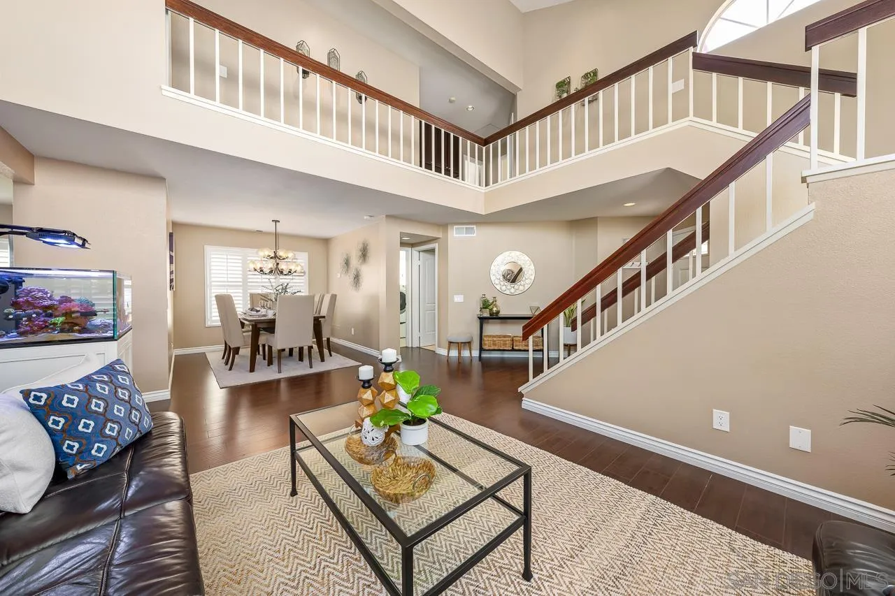 807 Ridgewater Drive Chula Vista, CA 91913 - Photo 5 of 33 Gallery Image 5