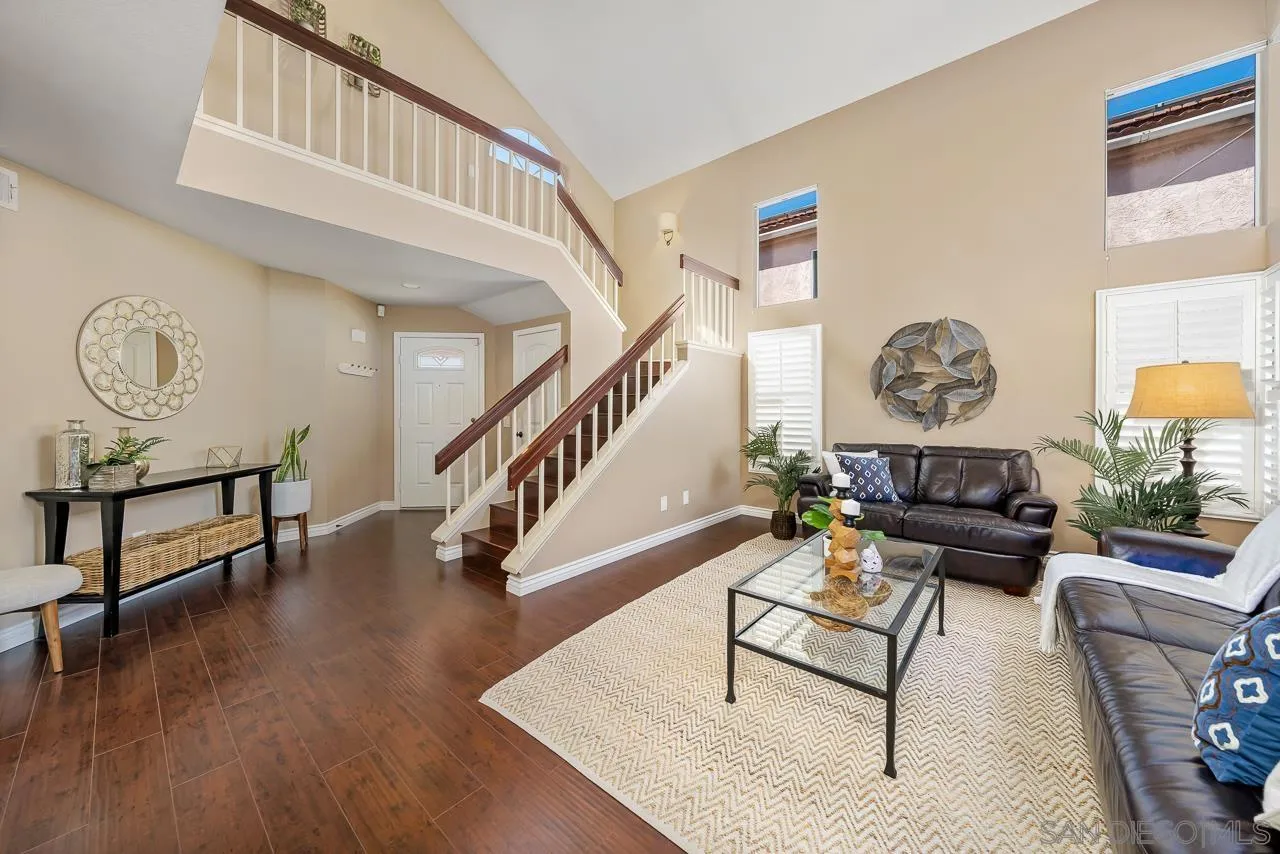 807 Ridgewater Drive Chula Vista, CA 91913 - Photo 6 of 33 Gallery Image 6
