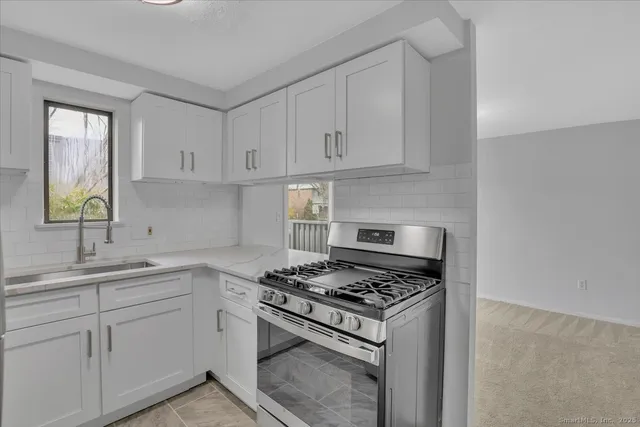 $2,200 | 3 Trolley Crossing Lane, Unit 3, Middletown, CT 06457