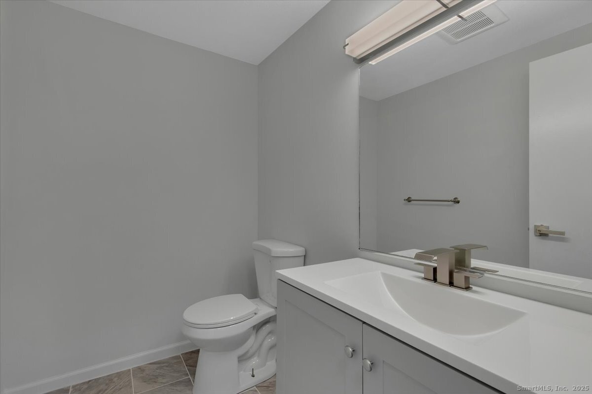 3 Trolley Crossing Lane, Unit 3 Middletown, CT 06457 - Photo 13 of 26