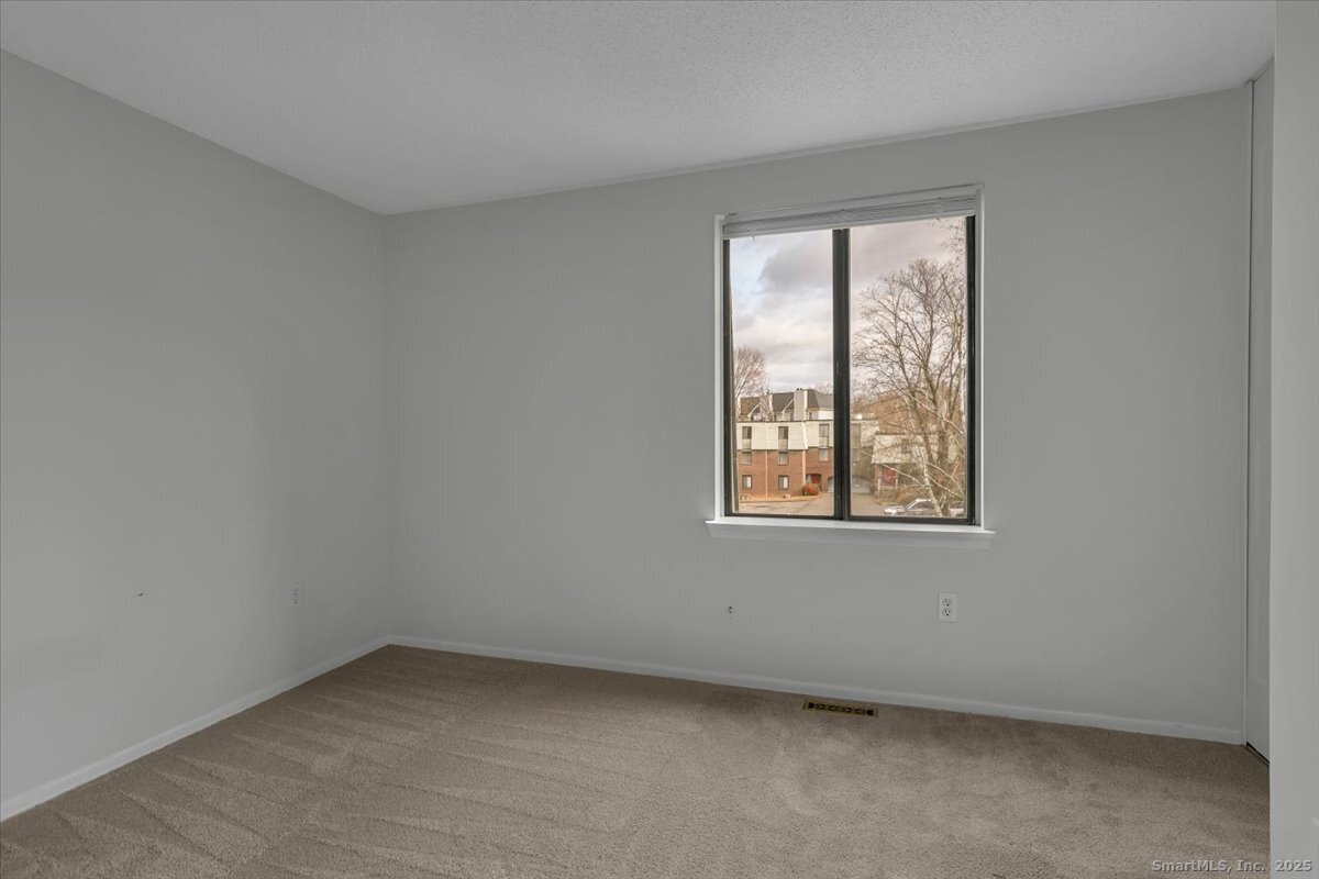 3 Trolley Crossing Lane, Unit 3 Middletown, CT 06457 - Photo 20 of 26