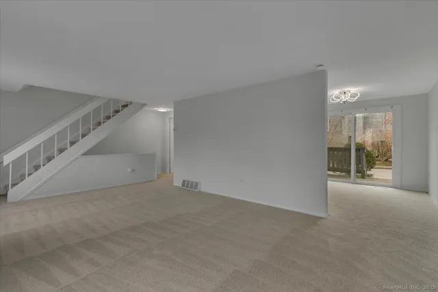 $2,200 | 3 Trolley Crossing Lane, Unit 3, Middletown, CT 06457