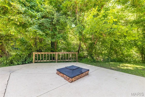 $799,000 | 765 Carter 103, Van Buren, MO 63965