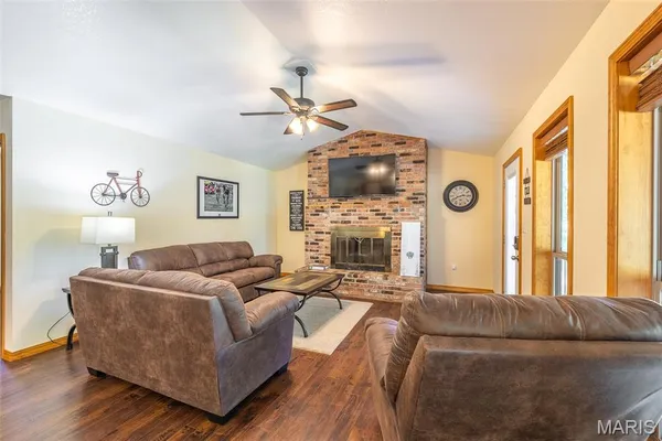 $799,000 | 765 Carter 103, Van Buren, MO 63965