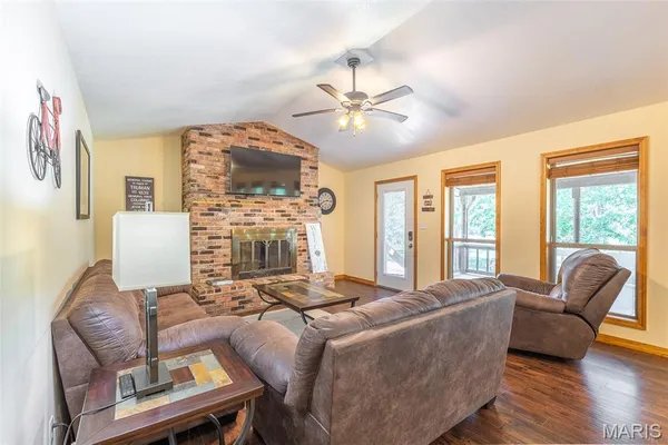 $799,000 | 765 Carter 103, Van Buren, MO 63965