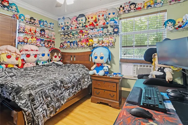 $940,000 | 798 Verona Lake Drive, Weston, FL 33326