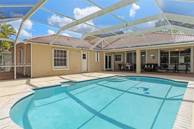 $940,000 | 798 Verona Lake Drive, Weston, FL 33326