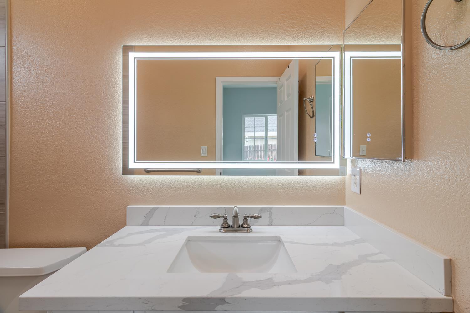 6236 Riverbelle Court Rio Linda, CA 95673 - Photo 22 of 57