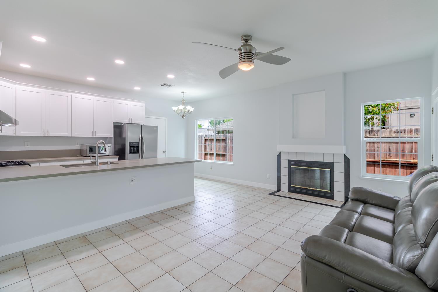 6236 Riverbelle Court Rio Linda, CA 95673 - Photo 27 of 57