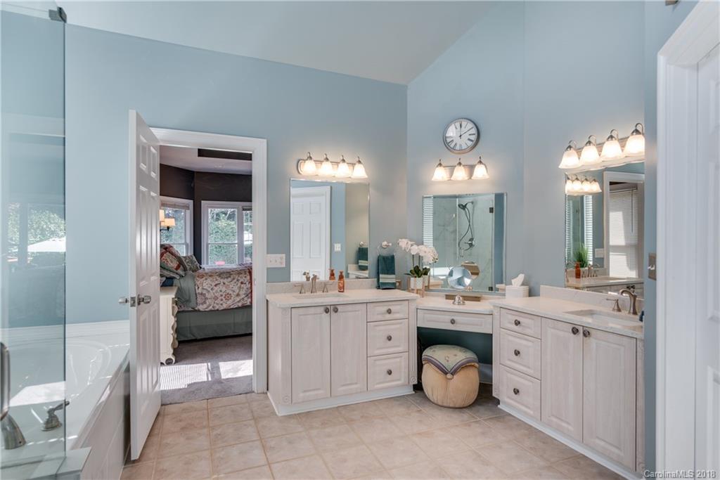 6046 Highview Road Matthews, NC 28104 - Photo 15 of 31 Gallery Image 15