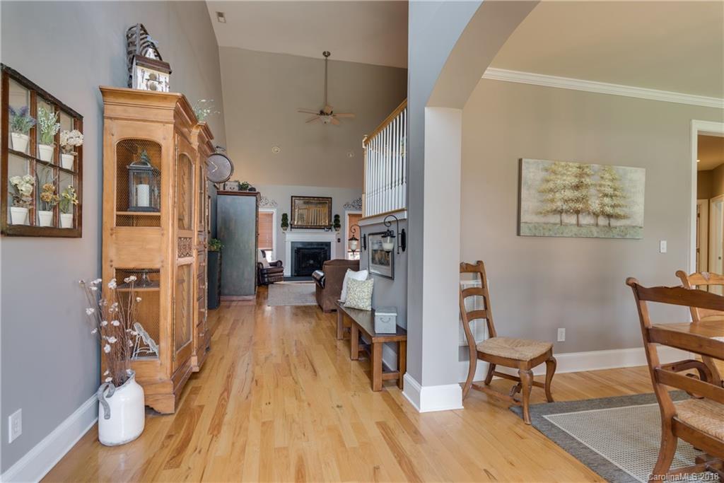 6046 Highview Road Matthews, NC 28104 - Photo 3 of 31 Gallery Image 3