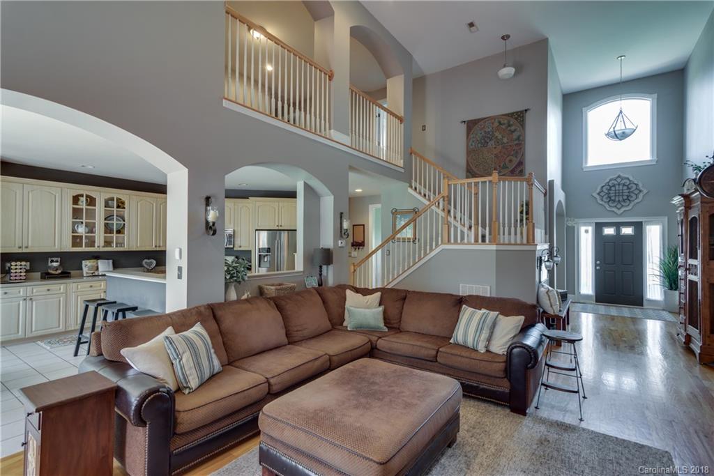 6046 Highview Road Matthews, NC 28104 - Photo 7 of 31 Gallery Image 7