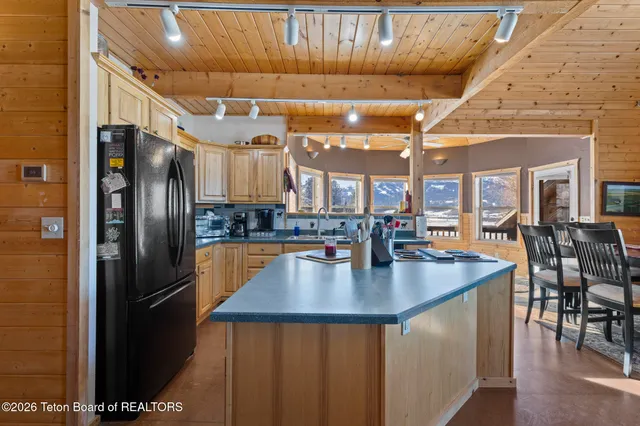 $850,000 | 176 Aspen Lane, Alpine, WY 83128