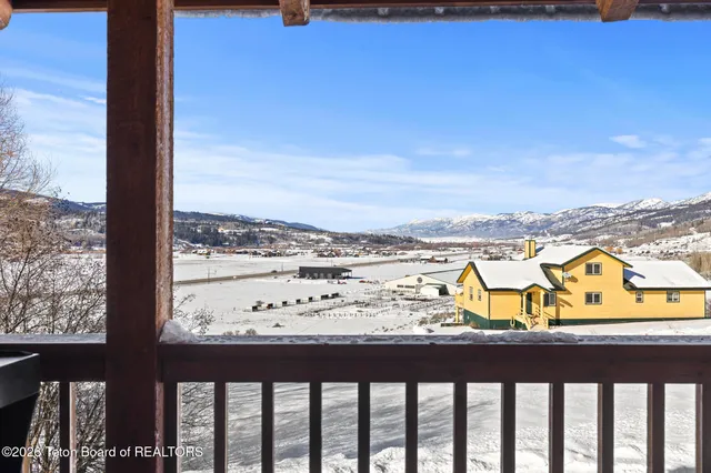 $850,000 | 176 Aspen Lane, Alpine, WY 83128