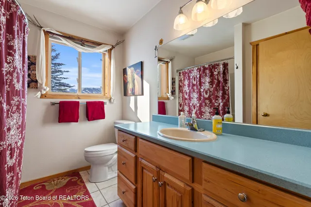 $850,000 | 176 Aspen Lane, Alpine, WY 83128