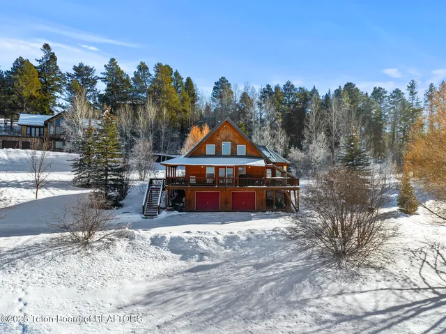 $850,000 | 176 Aspen Lane, Alpine, WY 83128